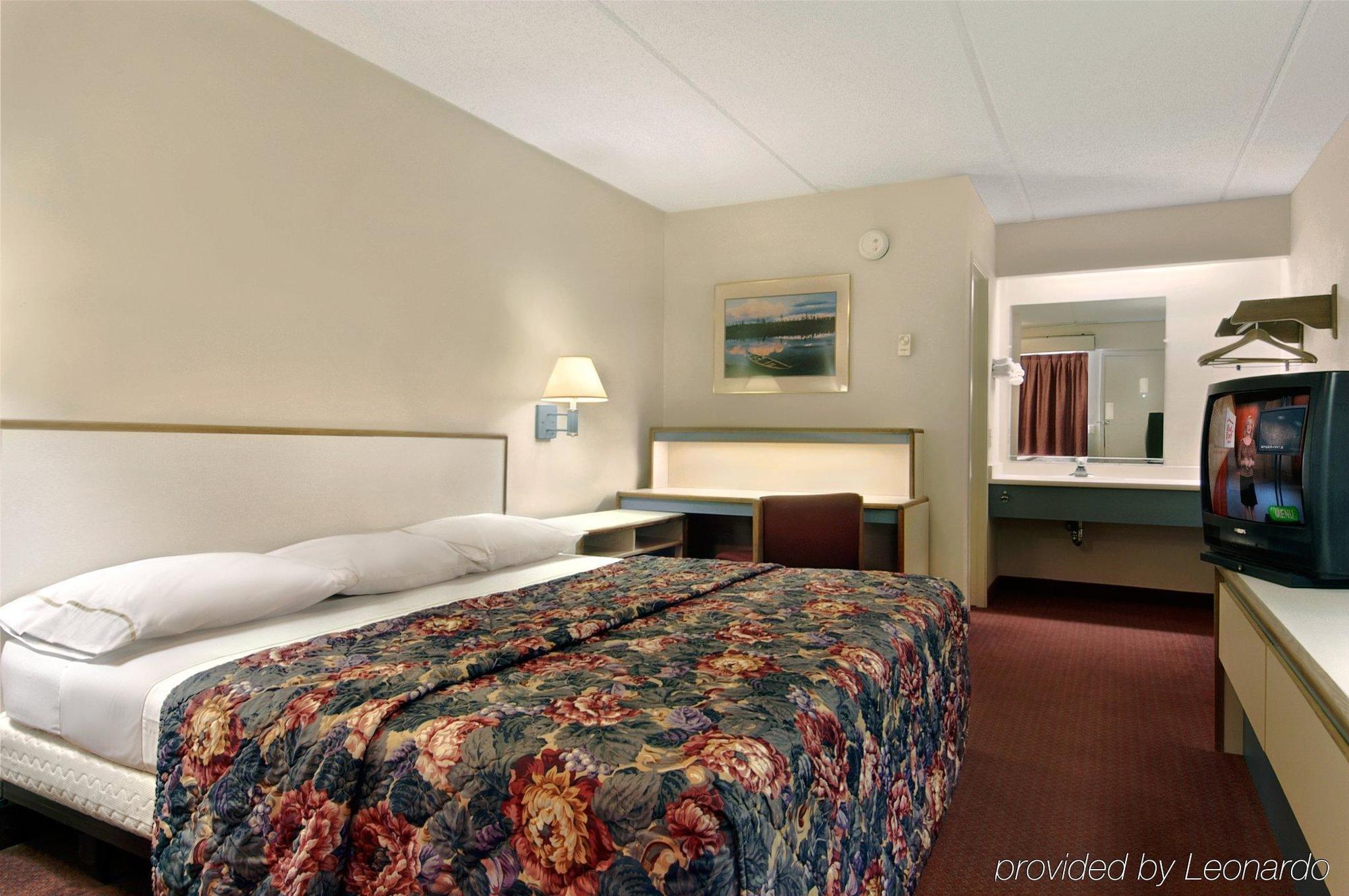 Red Roof Inn Columbia West, Sc Extérieur photo